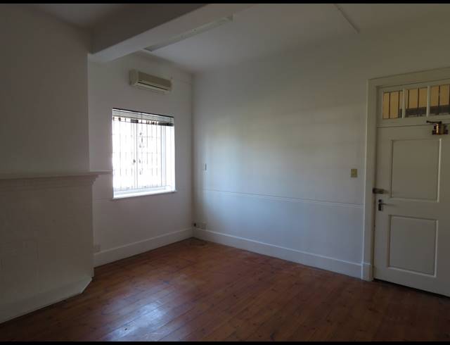 50.40M² OFFICE TO LET IN PAARDEVLEI